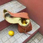 Bolso reversible hecho a mano en España